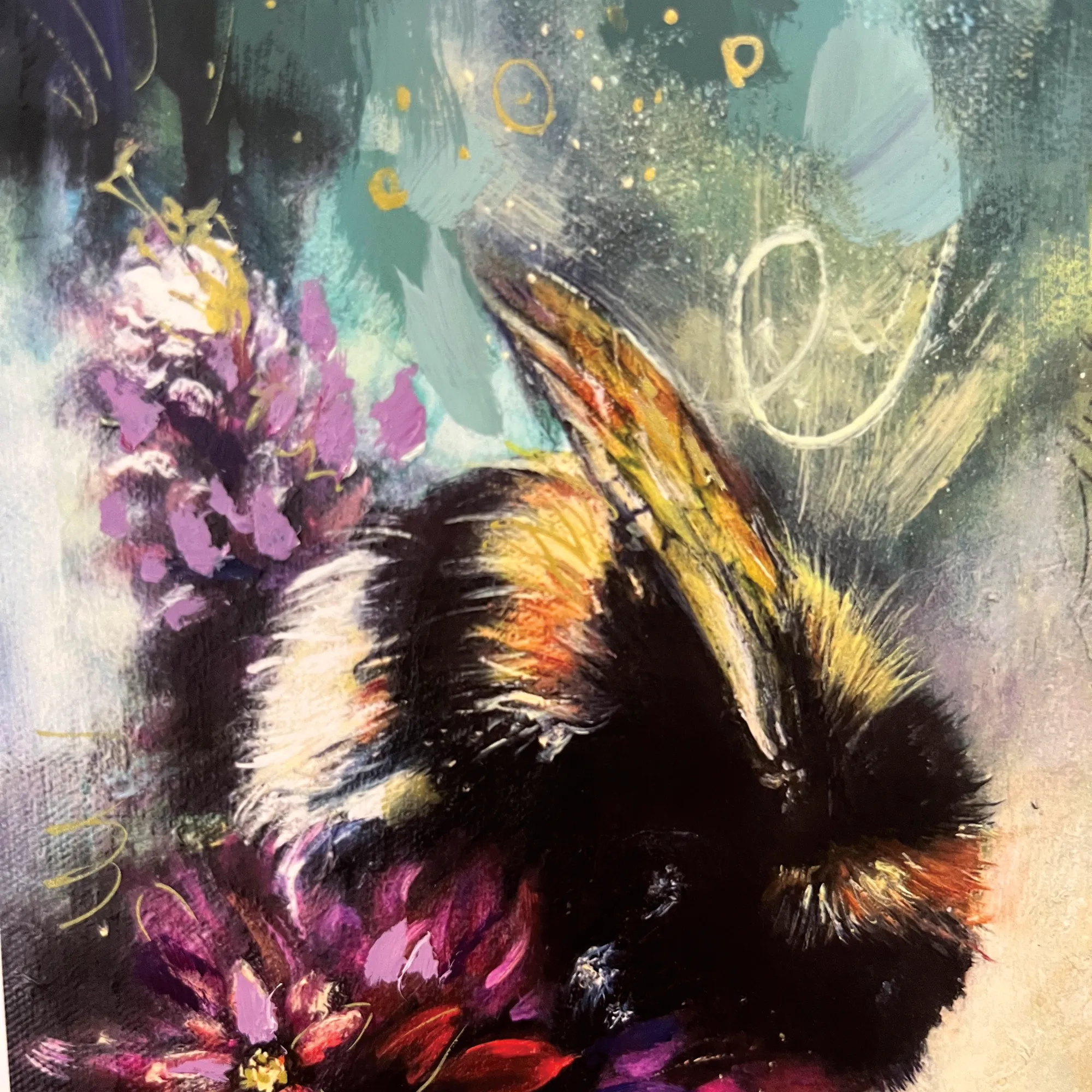 flylittlebee closeup2